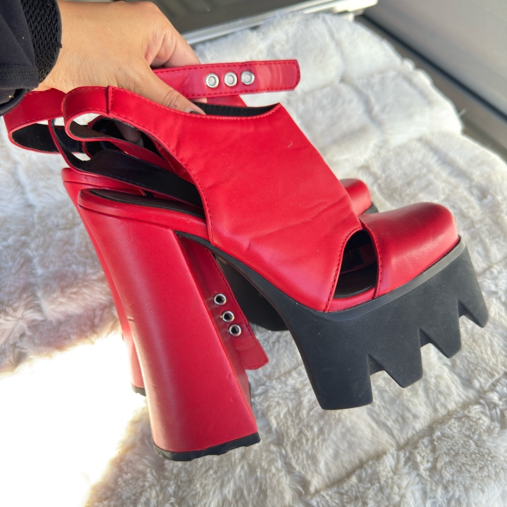 Red Platform Women's Shoes